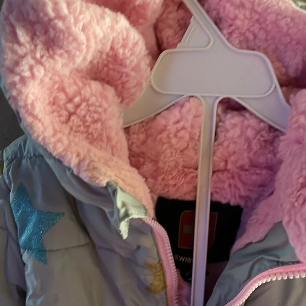Swiss tech size 2T gray with stars and pink fleece lining jacket